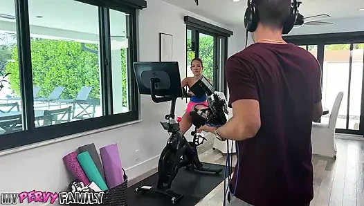 Mypervyfamily - за кулисами с Luna Luxe и Filthy Rich!