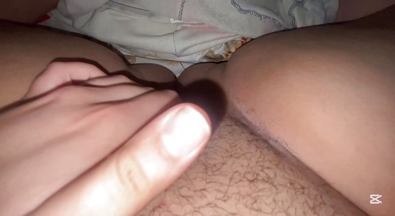 Homemade Curvy Latina - Solo Nocturnal Masturbation Touching Me With Moans And Fingering
