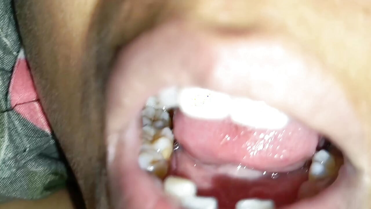 熱辣浪漫的毯子性愛