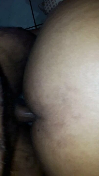 Dans son cul