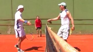 Jóvenes euro follando duro después de su partido de tenis