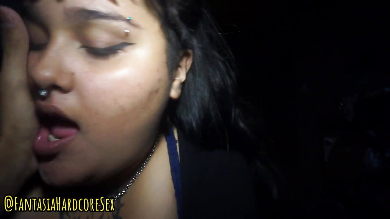 Call of Duty Party com meu melhor amigo caseiro em primeiro plano em espanhol