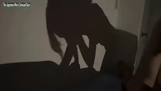 Muhteşem bir yeraltı idolü ile bütün gece kalın, saf cazibeye dolanmış sonsuz yakınlık