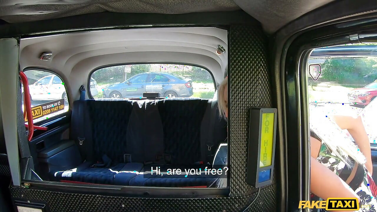 Fake Taxi - Emily Bright真好又紧, 她可以让任何人射精