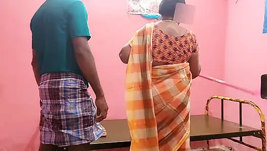 Aku lagi asik mainin toket besar ibu tiriku dan lanjut ngentot memeknya habis-habisan