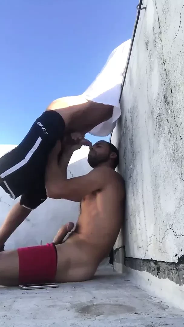 Friends with rights on the roof