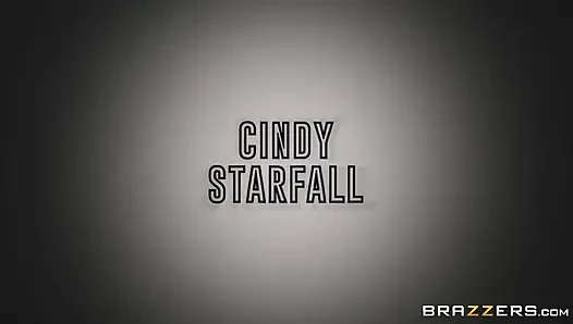 Большие сиськи на работе - Cindy Starfall обматывает свои массивные сиськи вокруг члена уборщика Buddy Hollywood