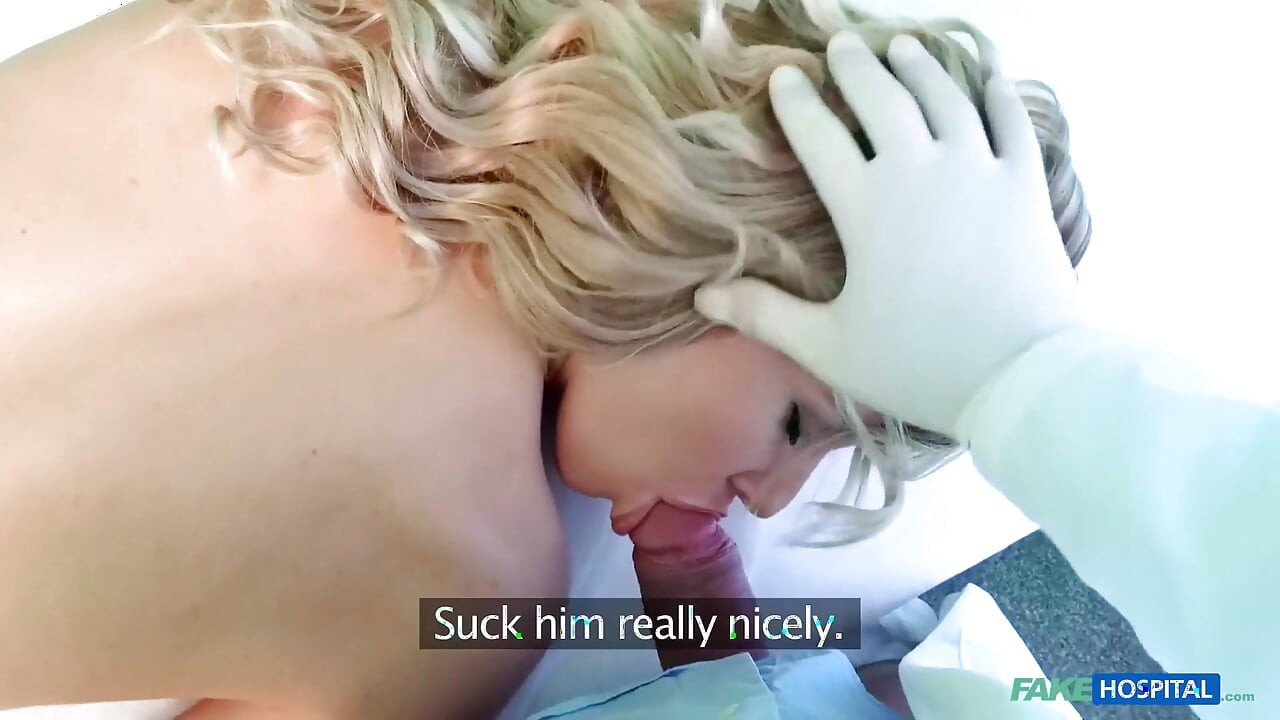 Spital fals- Blonda sexy se bucură de un examen la birou, pizdă futută și are parte de o ejaculare masivă pentru o reducere mare
