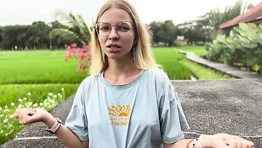 How an AI girlfriend can help you (or break you)