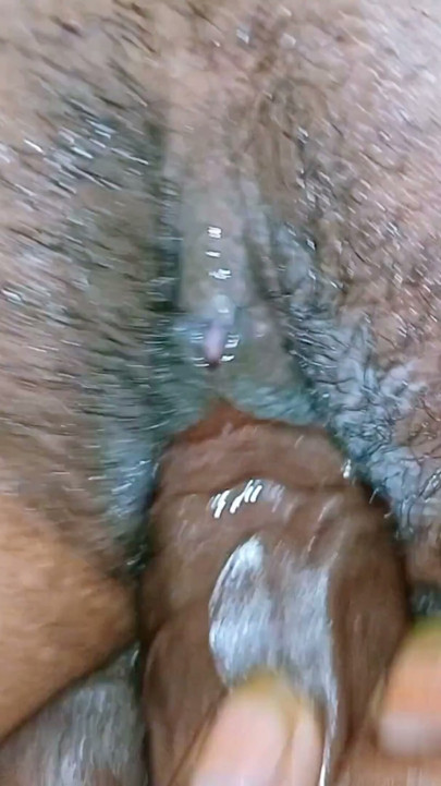 Eu fodi minha adorável madrasta depois de um longo tempo. desi novo vídeo de sexo | Clipe 2