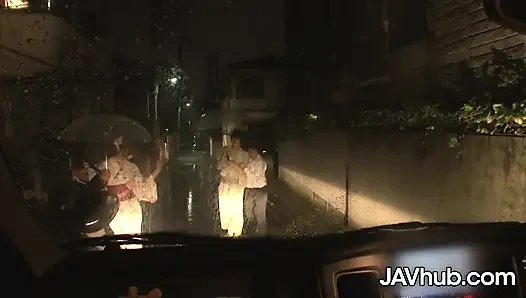 Natsume Inagawa traditionelle frauen mit hunger nach schwanz