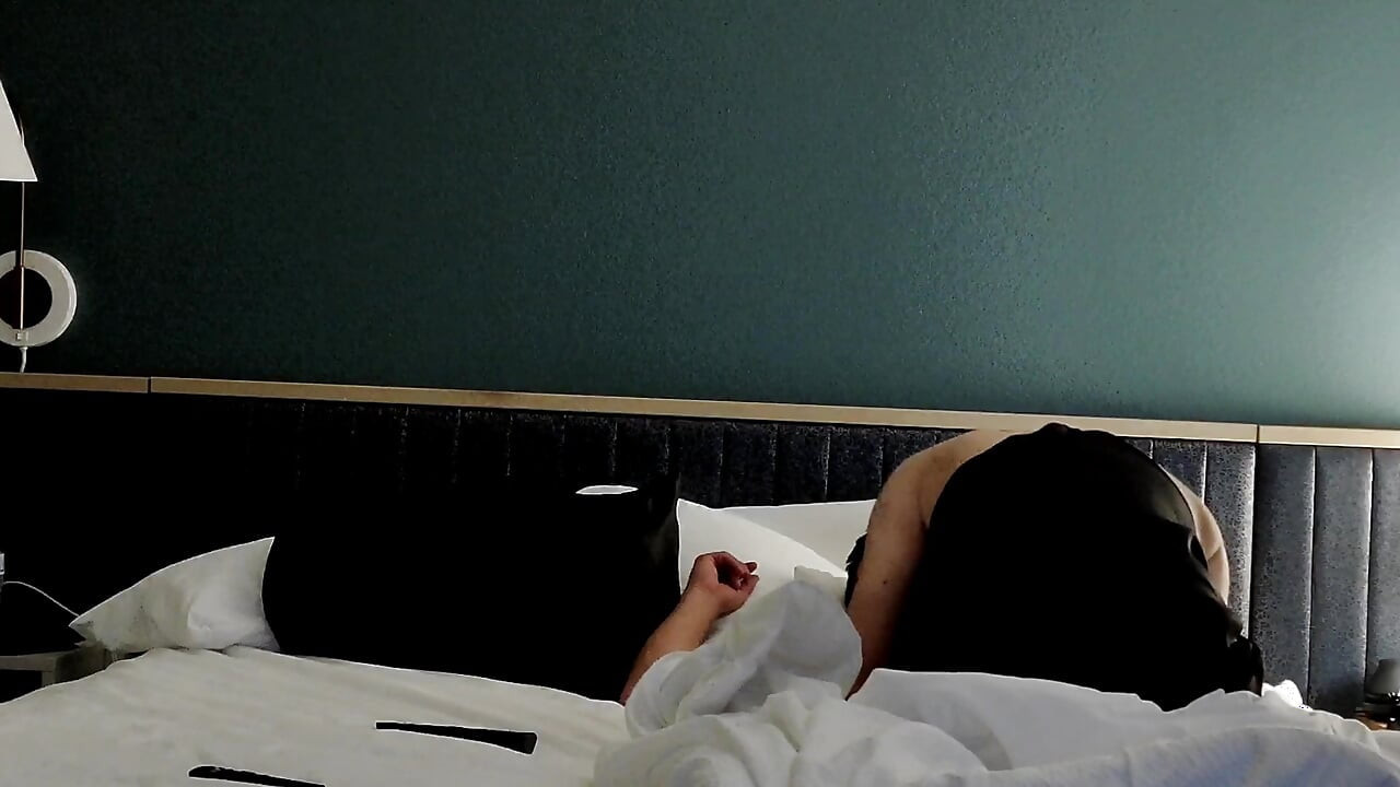 Echter selbstgedrehter betrügender creampie für cuckold-mormonische ehefrau und stiefmutter von echtem fremden