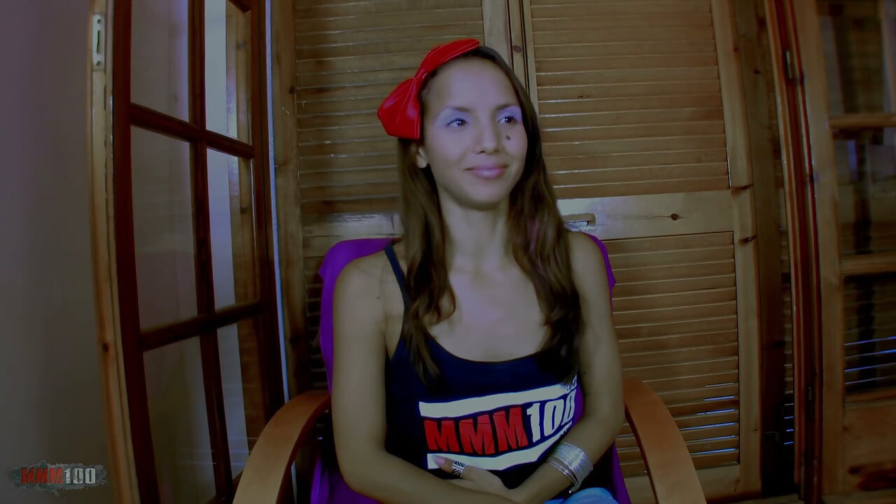 Jade Kitti: Vídeo entrevista sexy com Jade Love