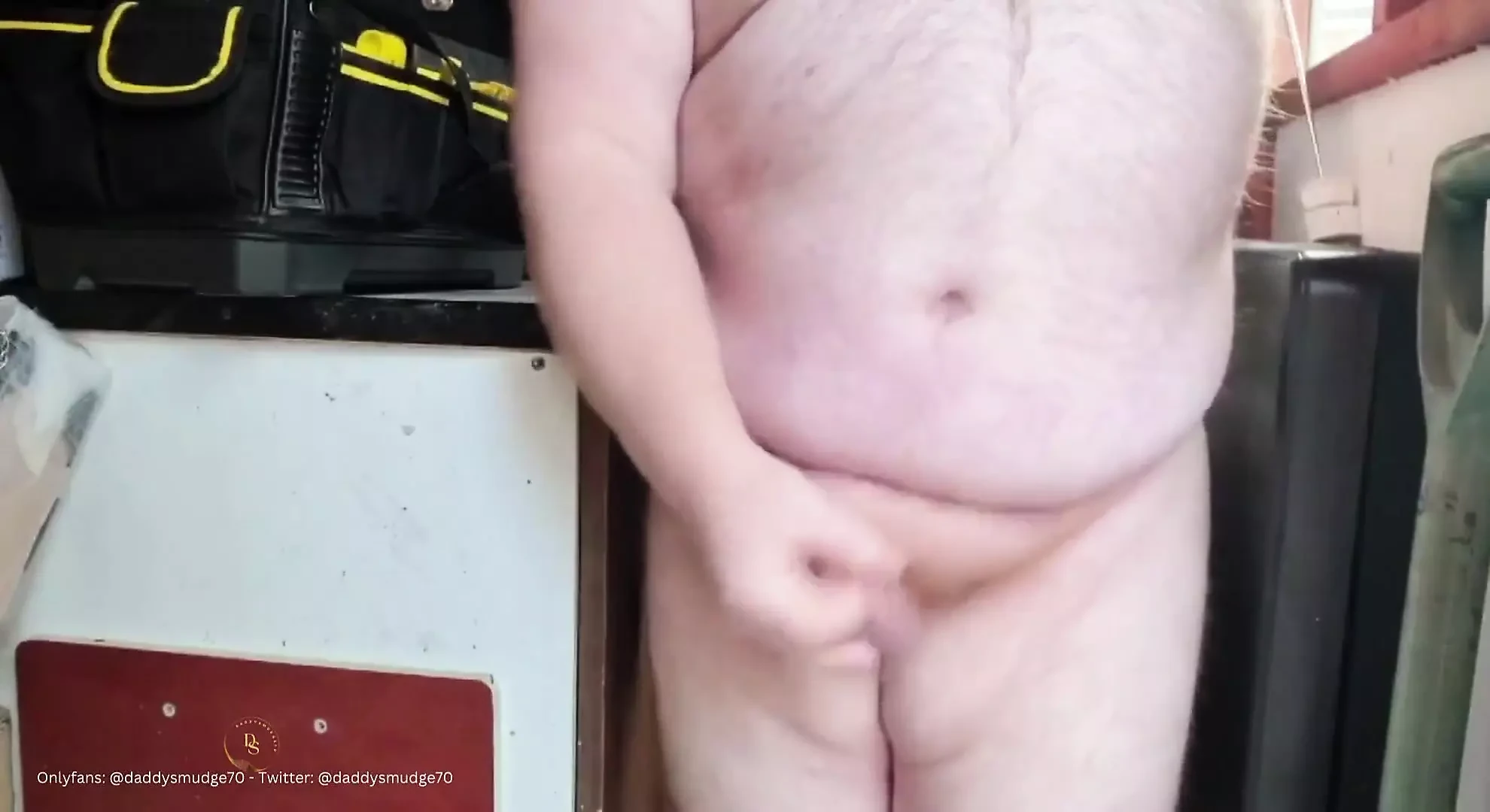 Daddy Cums in Shed