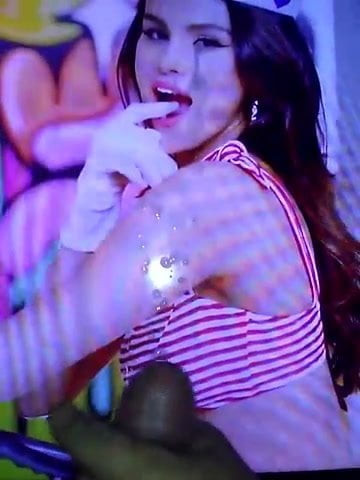 Selena Gomez cum tribute