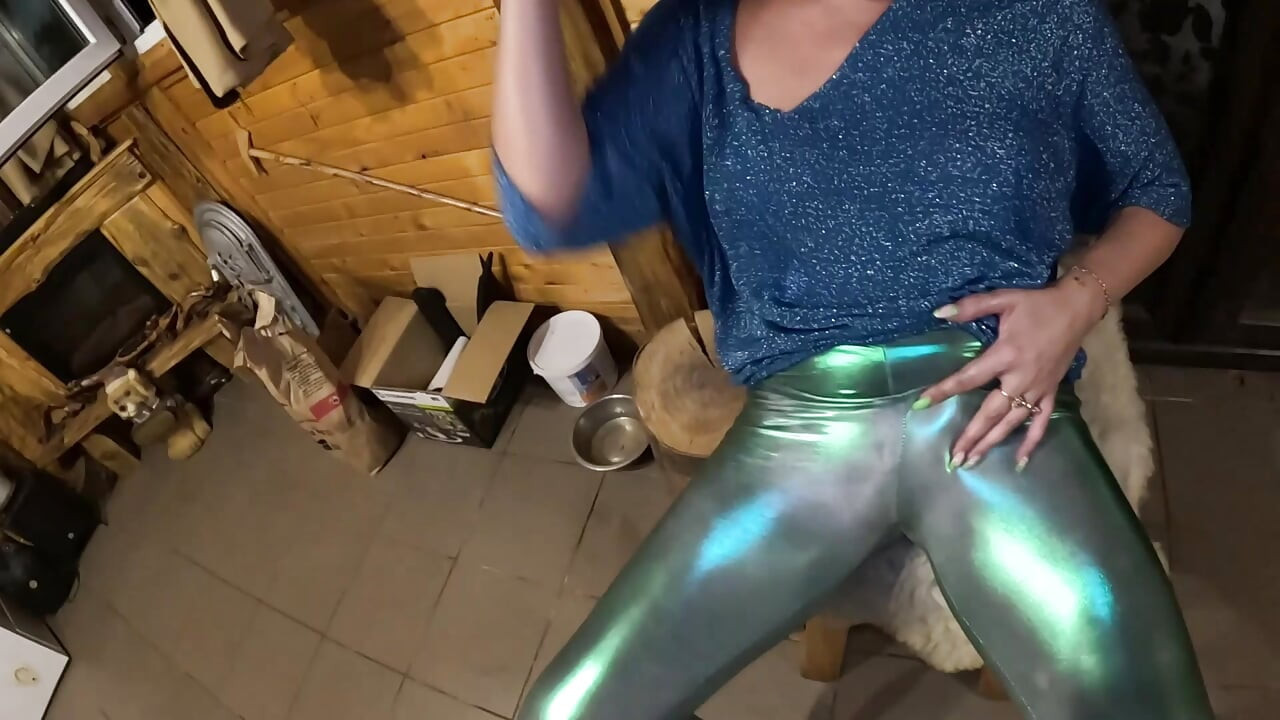Deep Blow-job and Cum Play on My Shiny Cameltoe 285