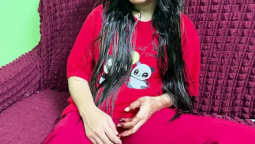 Adik tiri seksi indiaku senang banget ngentot sama aku