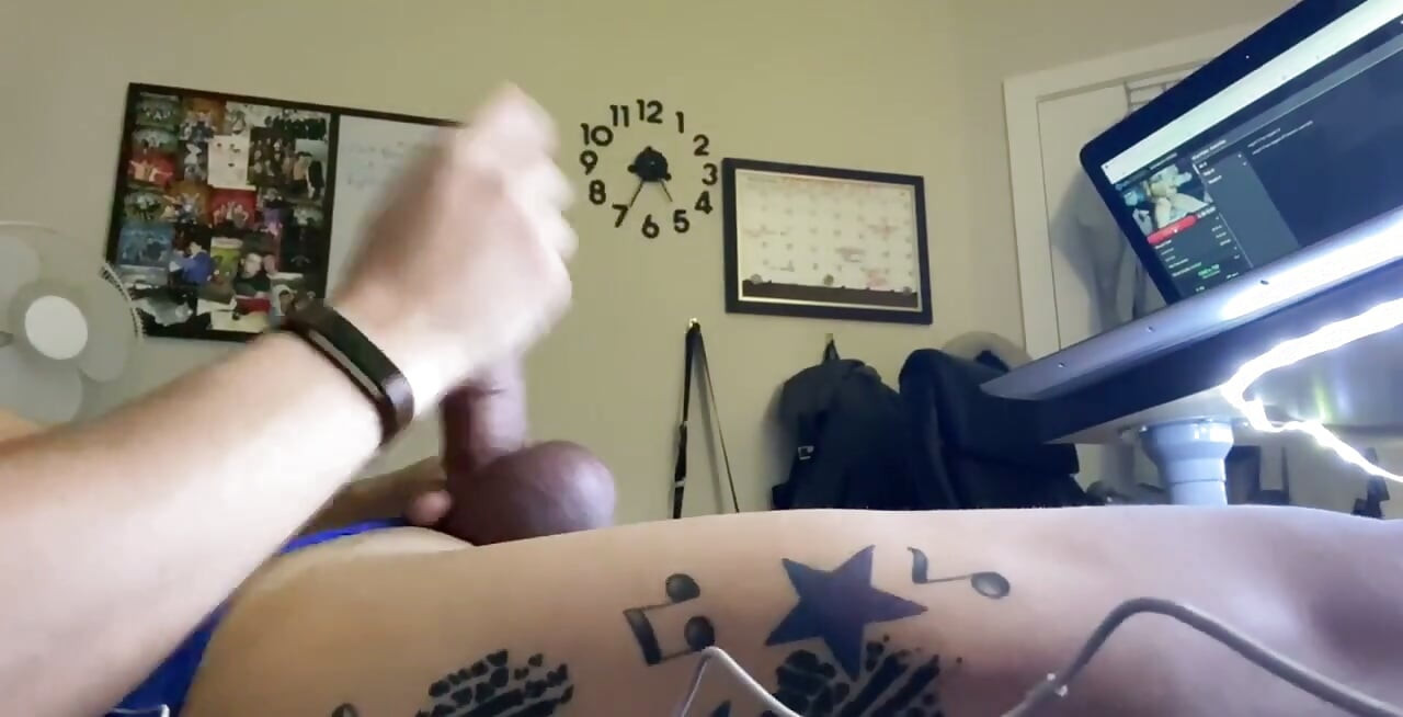 Can You Tell I Get Horny and Bored Often?