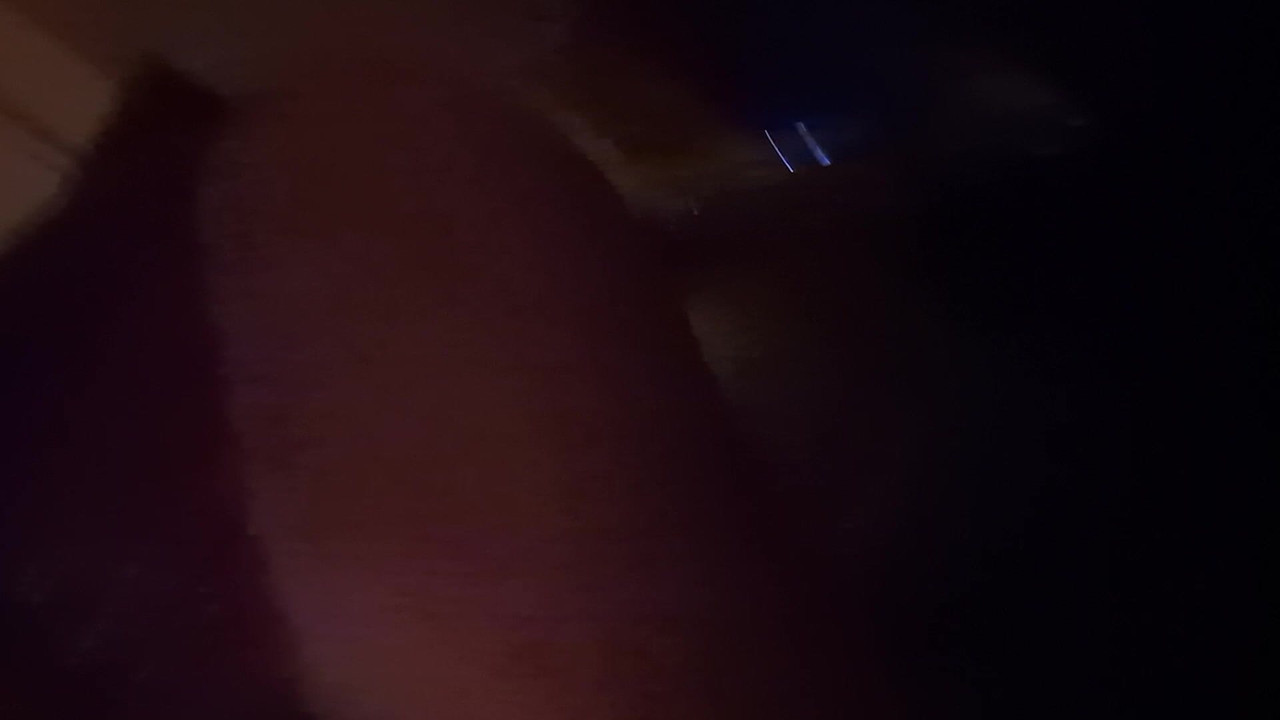 Kurvasta sissy pička