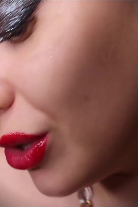 Lipsberry seduction! Worship, wank and cum! JOI
