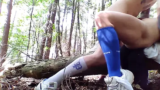 Ngentot di luar ruangan