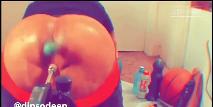 Een van mijn eerste pogingen om een compilatievideo Hehe te maken