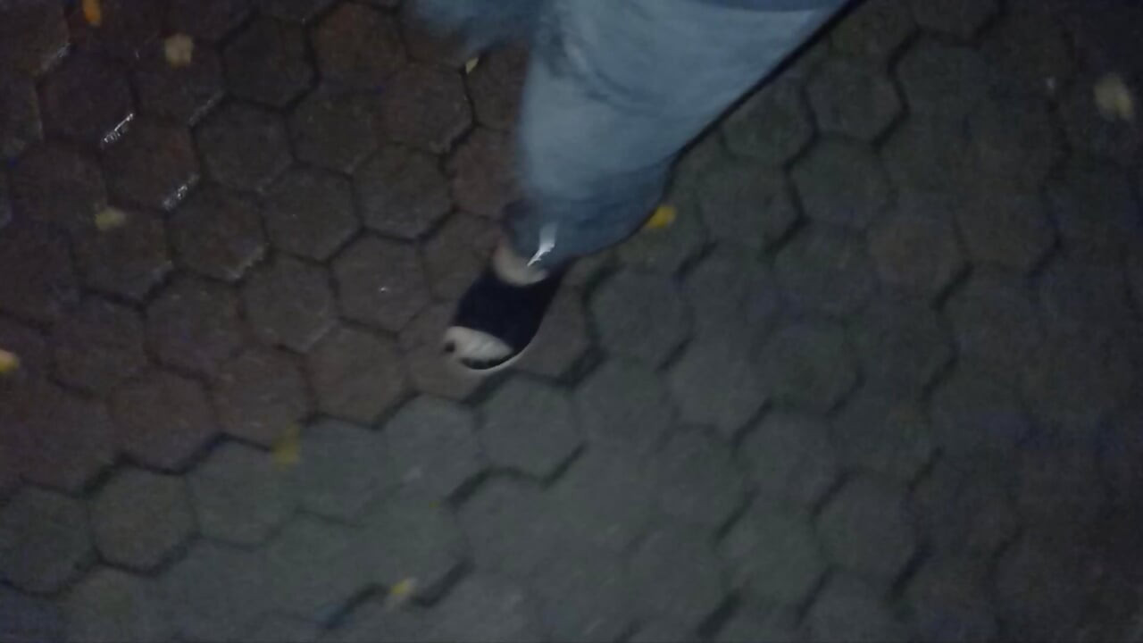 crossdressing in public