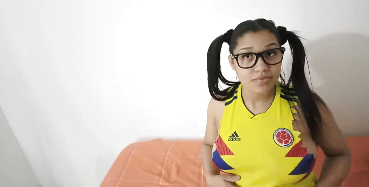 Brunette Stepsister with Big Tits and a Big Ass Colombian in the United States Sold Her Body to Her Stepbrother