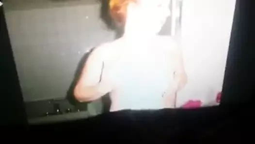 Milf Kathy Fox'a haraç.