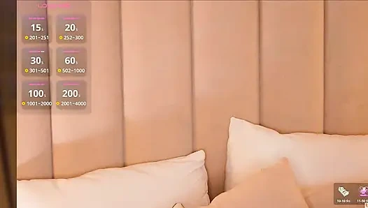 Missyfoxyy azdırmayı biliyor