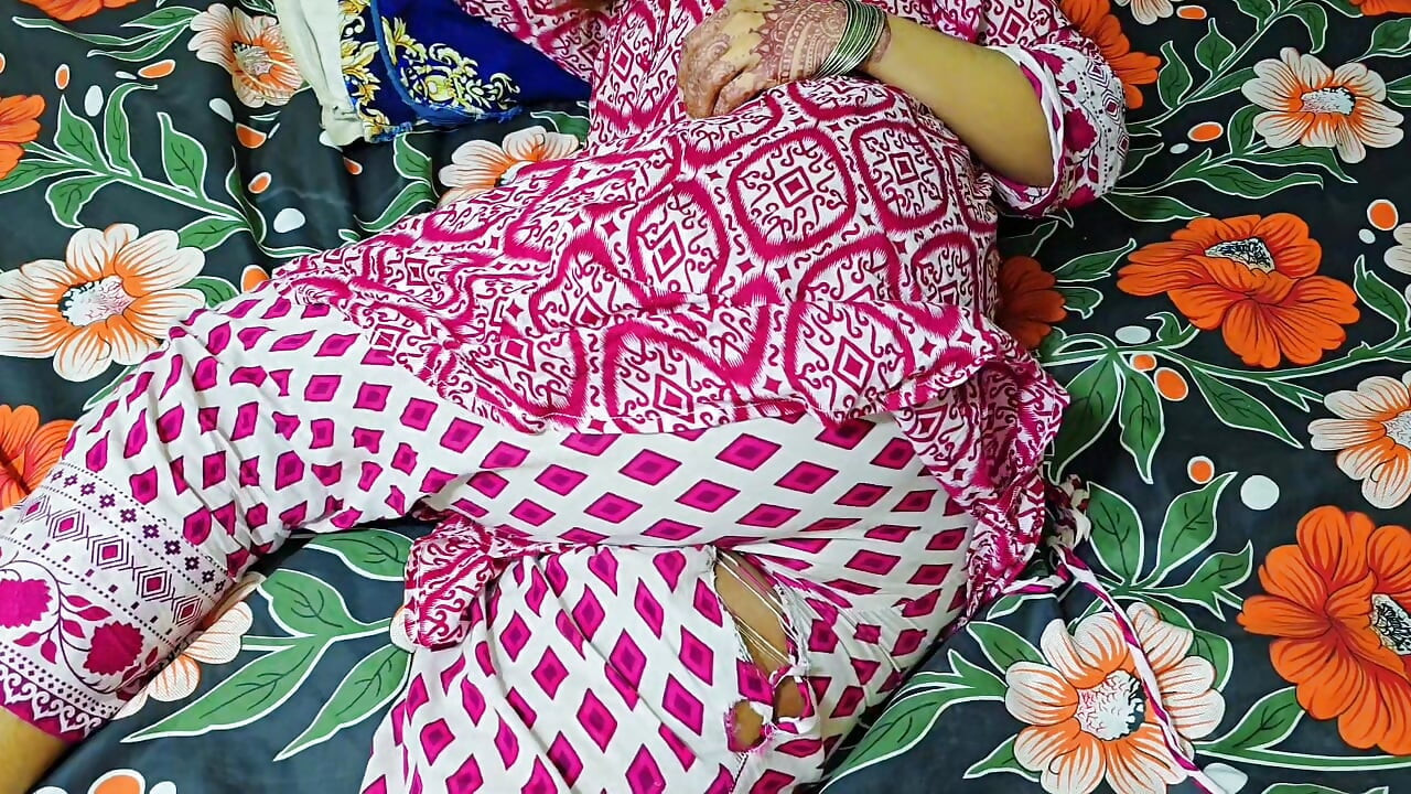 Stepson Fucking Hard Stepmom-Clear Hindi Audio