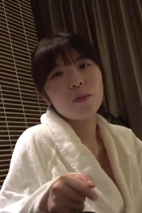 Wife in Her 30S Offered for Secret Affair and Raw Passion Experience - Ep2