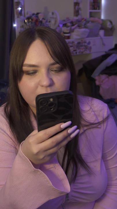 História pornô feminização de um marido - transformando-se em uma final maricas (2i2) Rus