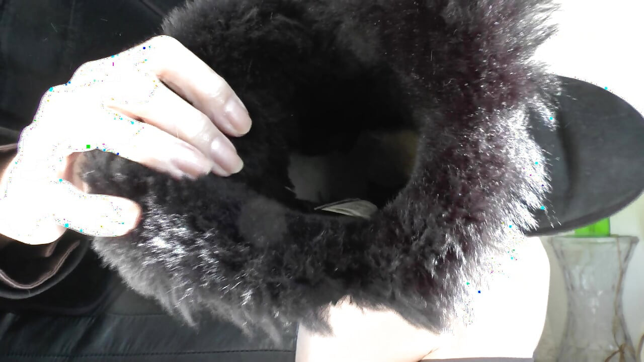 เท้าเหม็นมากจากรองเท้าบูทขนสัตว์! ดมรองเท้าบูทและเฟติชเท้า, Lady Victoria Valente