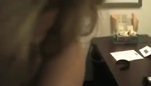 Aldatılan orta yaşlı seksi kadın - aldatan evli kadın