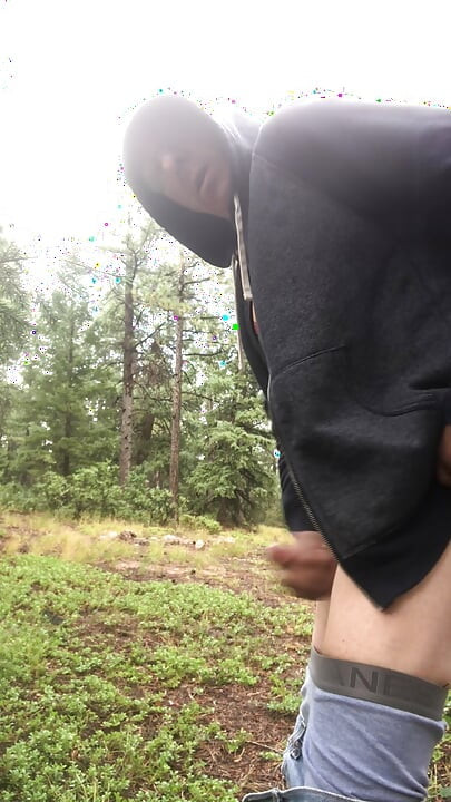 Adam Kaye Jacks off in the Mountains