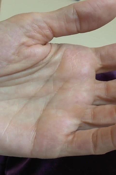 Showing off Beautiful Red Fingernails and Masturbating in Your Pants, Part 3 - Lady Victoria Valente