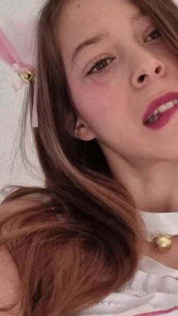 Morate podijeliti trenutak iz "Im bad girl"