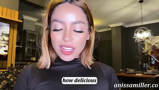 Отчим Чинит Кондиционер И В Итоге Трахает Меня, Пока Матери Нет Дома