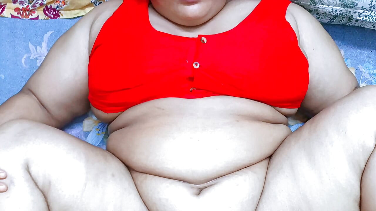 新婚女孩做爱继妹被我干，新情侣Xxx视频