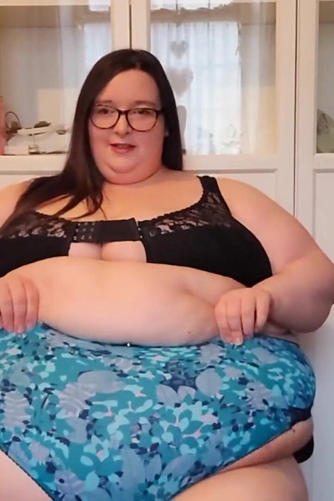 Strippar på mina underkläder