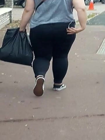 Fat ass girl