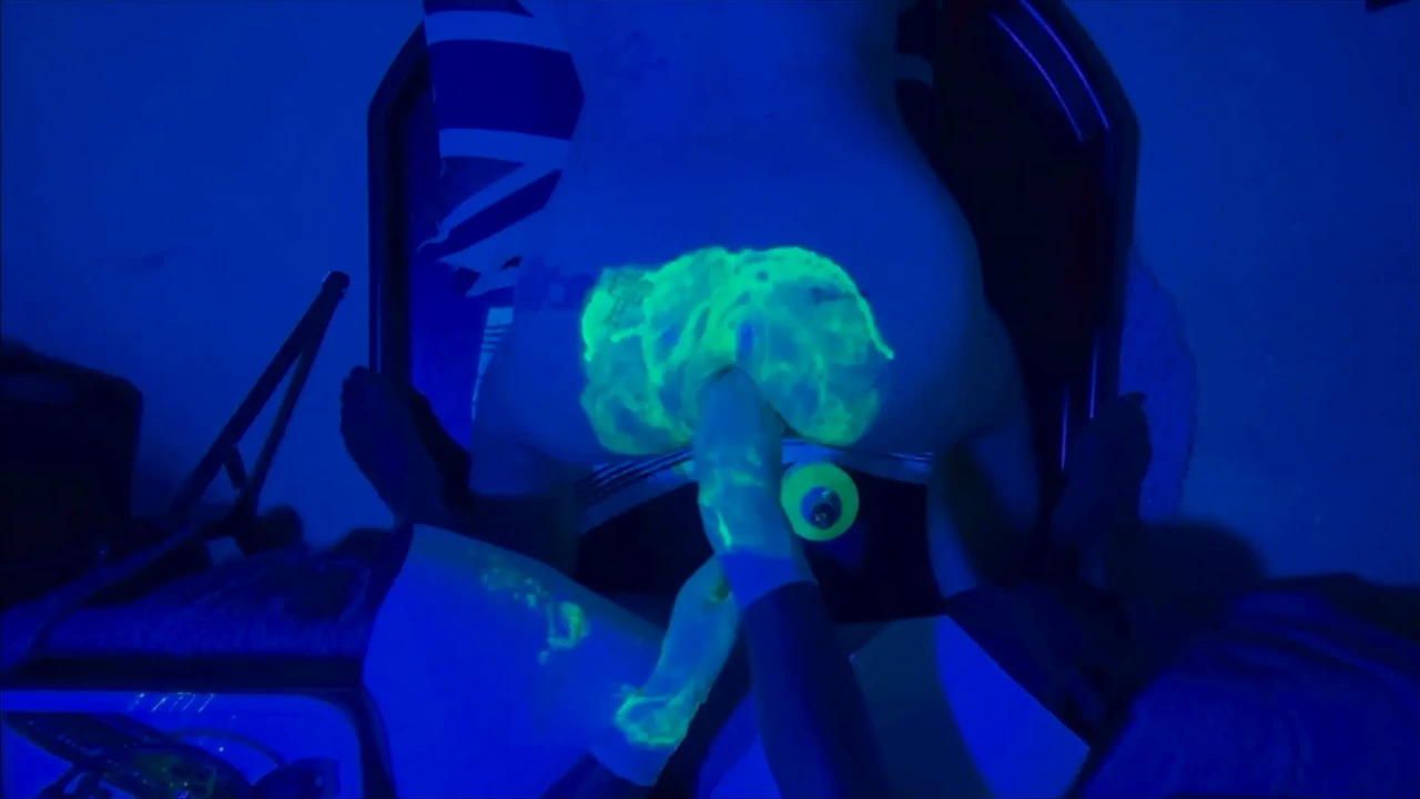 Ultraviolet anal punishment