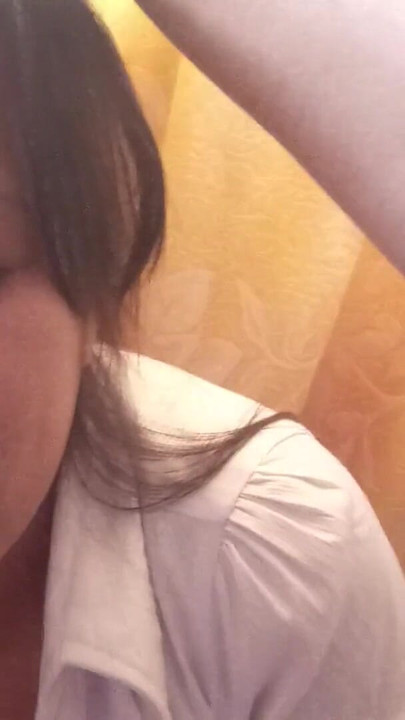 Moment émotionnel de « Ma secrétaire adore me sucer la bite, elle veut me voir tous les jours »