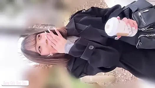 Tagsüber spazieren macht gewagtes, mutiges ausblieben und aufsteigende spannung führt zu einem intensiven creampie-moment