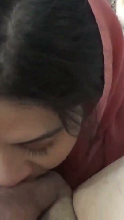 18 Years Old Iranian Boy Fucked His Big Ass Stepmom While Daddy Is Not Home | Clip 2
