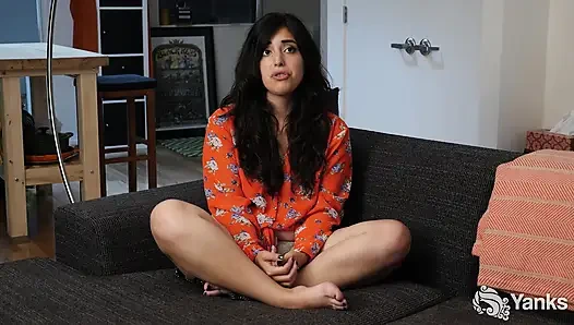 Catalina Rene Lagi Asik Orgasme Sampai Kakinya Gemetar