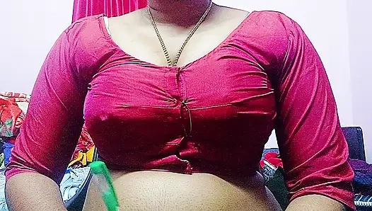 Desi boy has sex with wife's friend