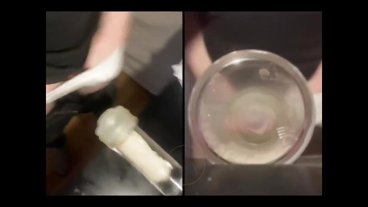 ฉี่ในเฟลชไลท์ช่วยโดยเพื่อน มุมมองคนเย็ด