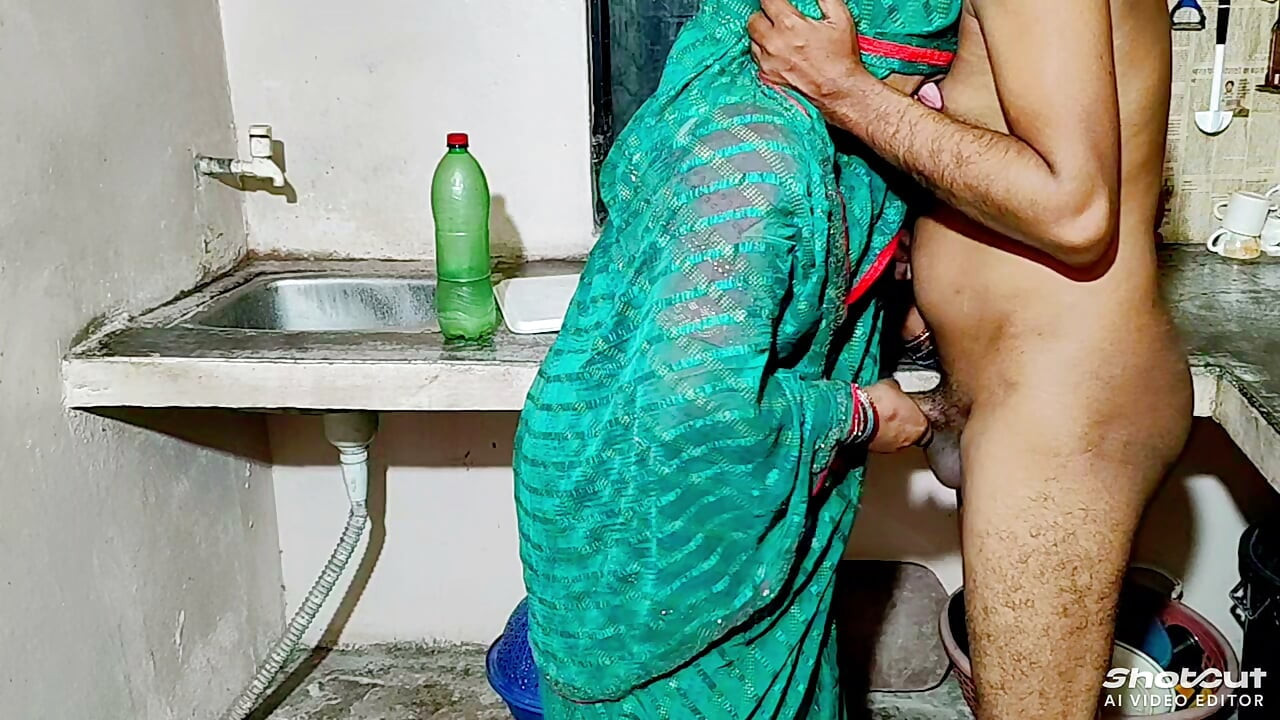 Desi bhabhi fuking hindi audio